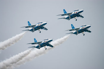 �u���[�C���p���X