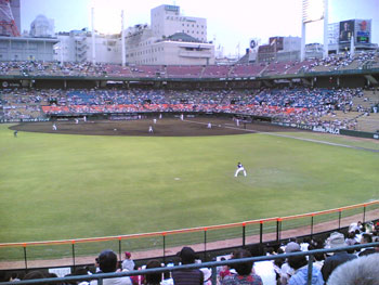 �s������