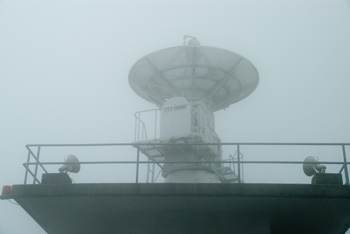 �����̃A���e�i