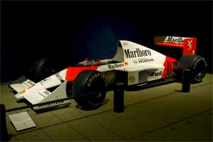 �}�N���[����MP4/5